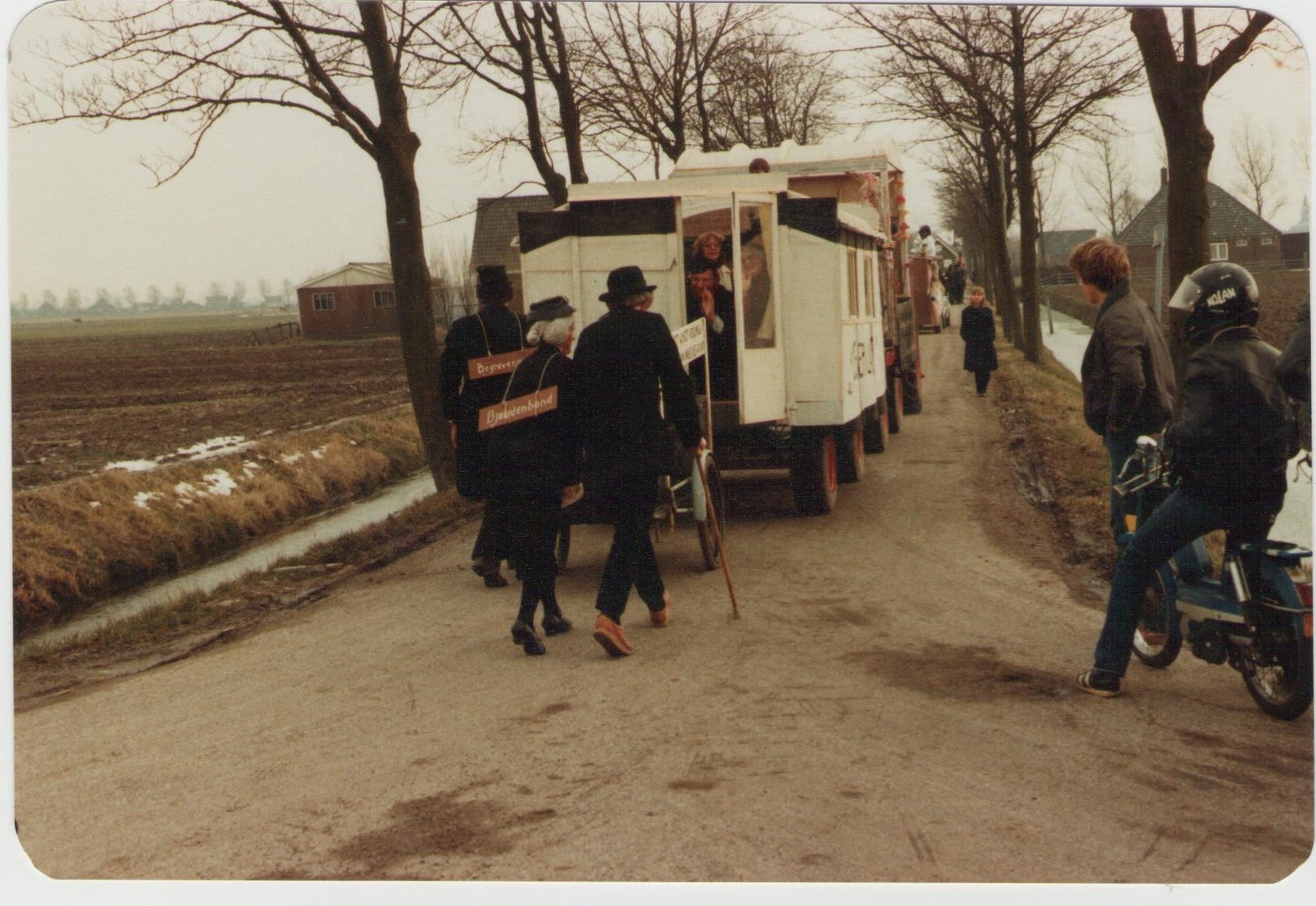 carnaval optocht bejaardenbond