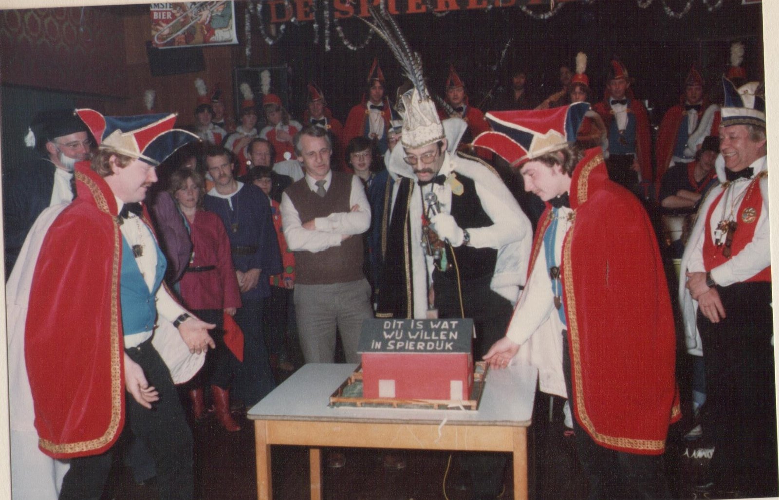 carnaval bvsteen sleutel woningbouw