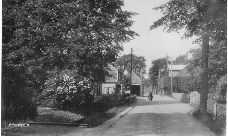 Straatzicht, Spierdijk