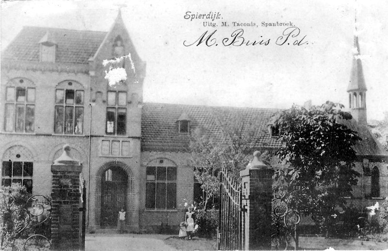 Spierdijk, schoolgebouw (oude ansichtkaart)
