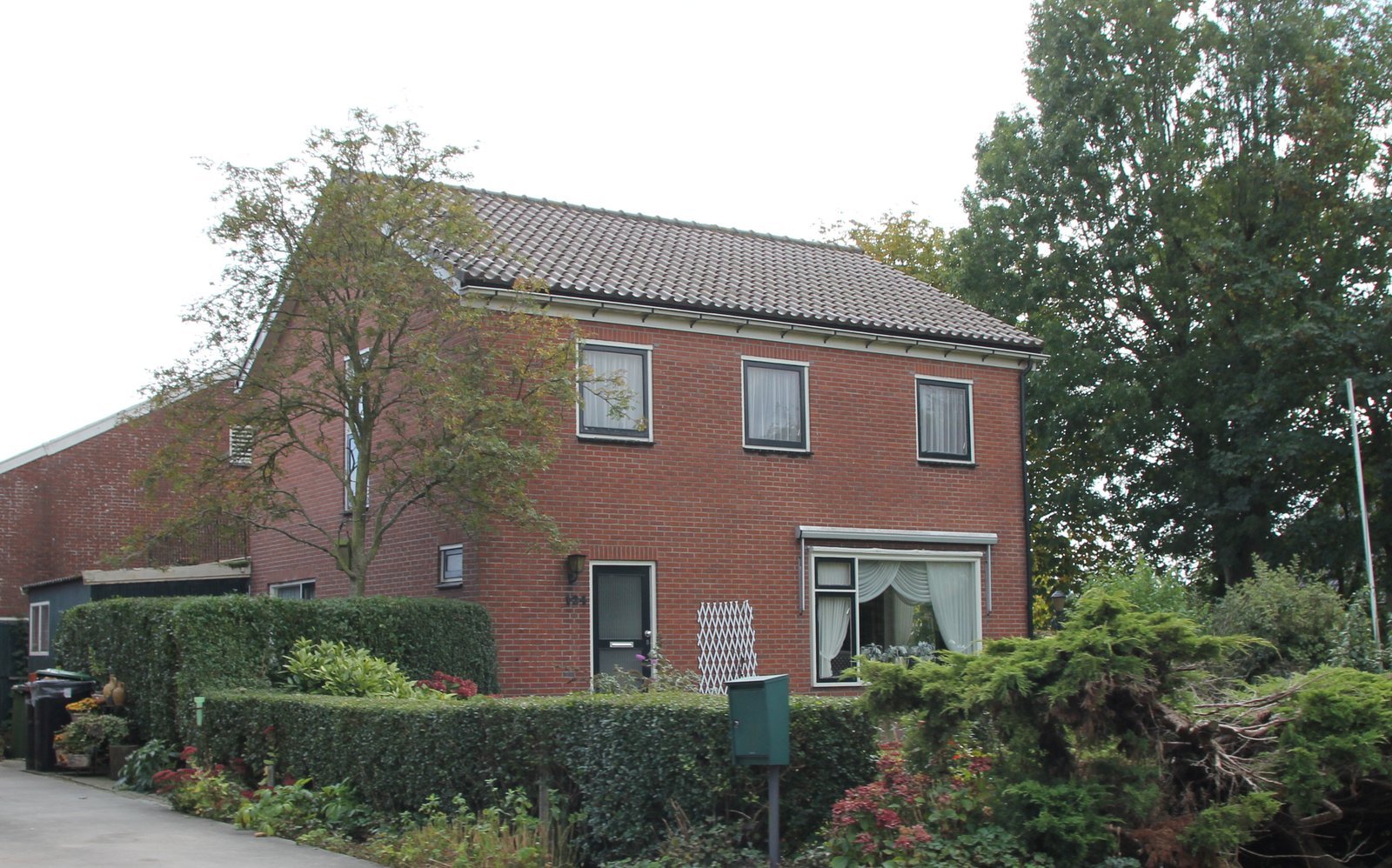 2016 de Buurt no;124