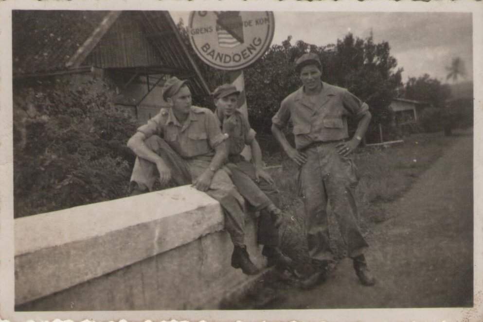 op weg naar Bandoeng dec '47