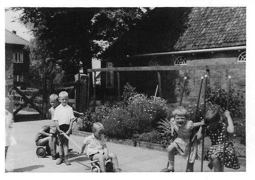 Op de speelplaats